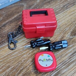 NWOT World's Smallest Tool Kit